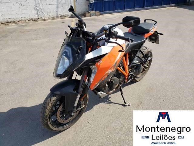 1290 SUPER DUKE GT