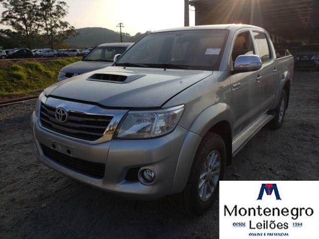 TOYOTA HILUX CD SRV 3.0 D-4D TURBO DIESEL