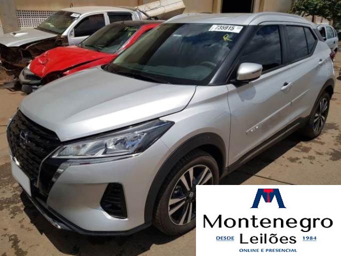 NISSAN KICKS 21/22