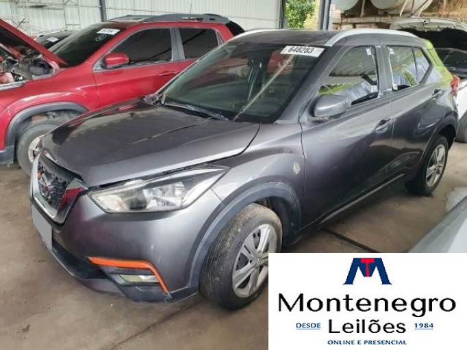 NISSAN KICKS 16/17